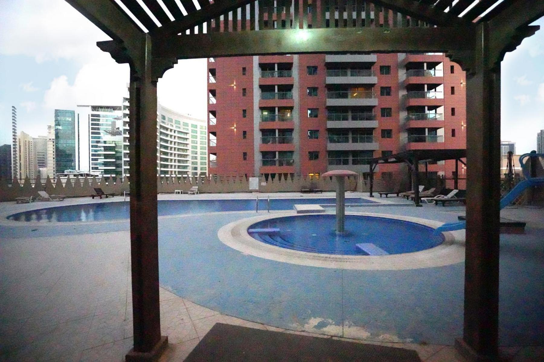 Horizon View Partition Room In Barsha Heights Near Metro Dubai Esterno foto