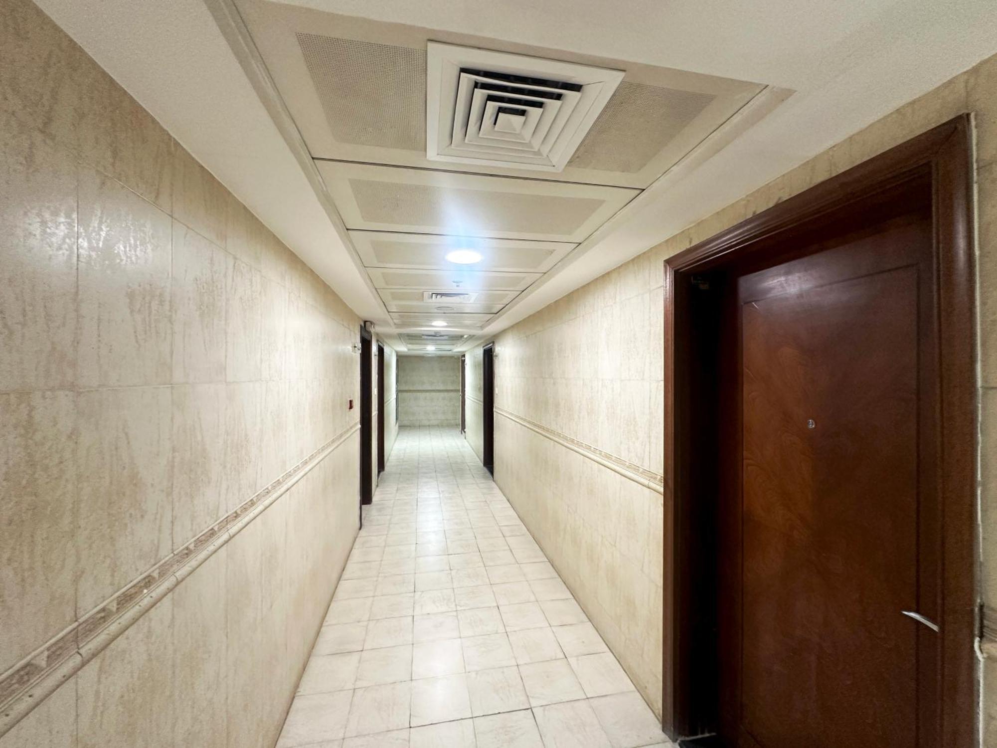 Horizon View Partition Room In Barsha Heights Near Metro Dubai Esterno foto